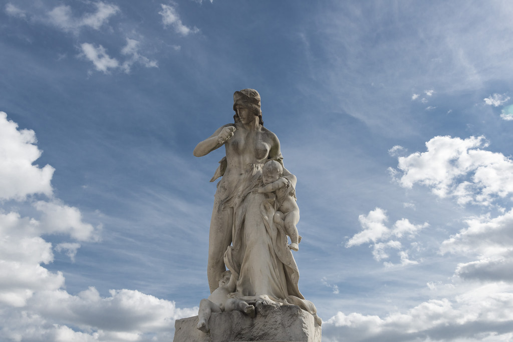 Statue of Medea